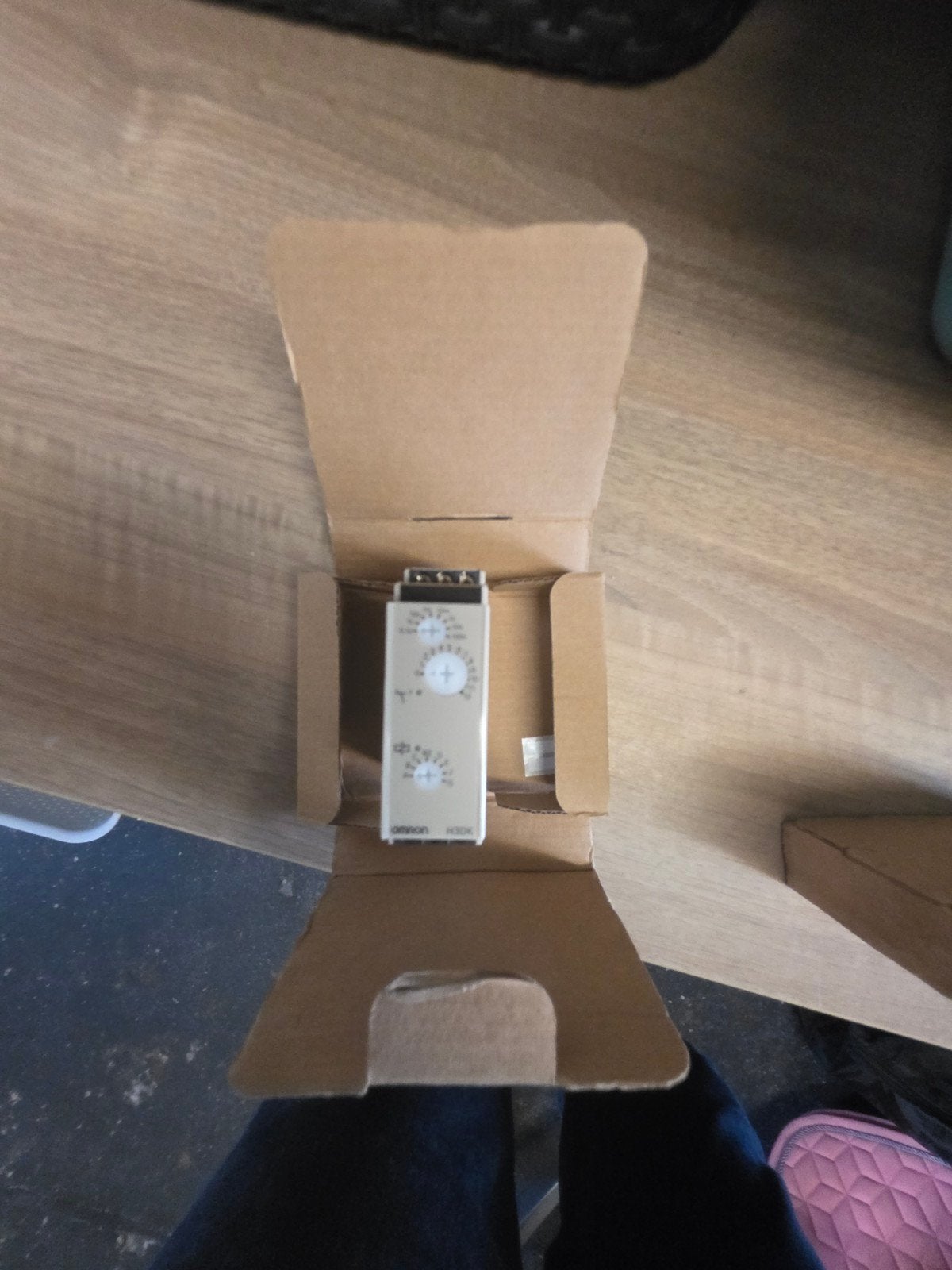 Omron H3DK-M1 Timer - Multifunctioneel en Betrouwbaar, Ophalen of Verzenden