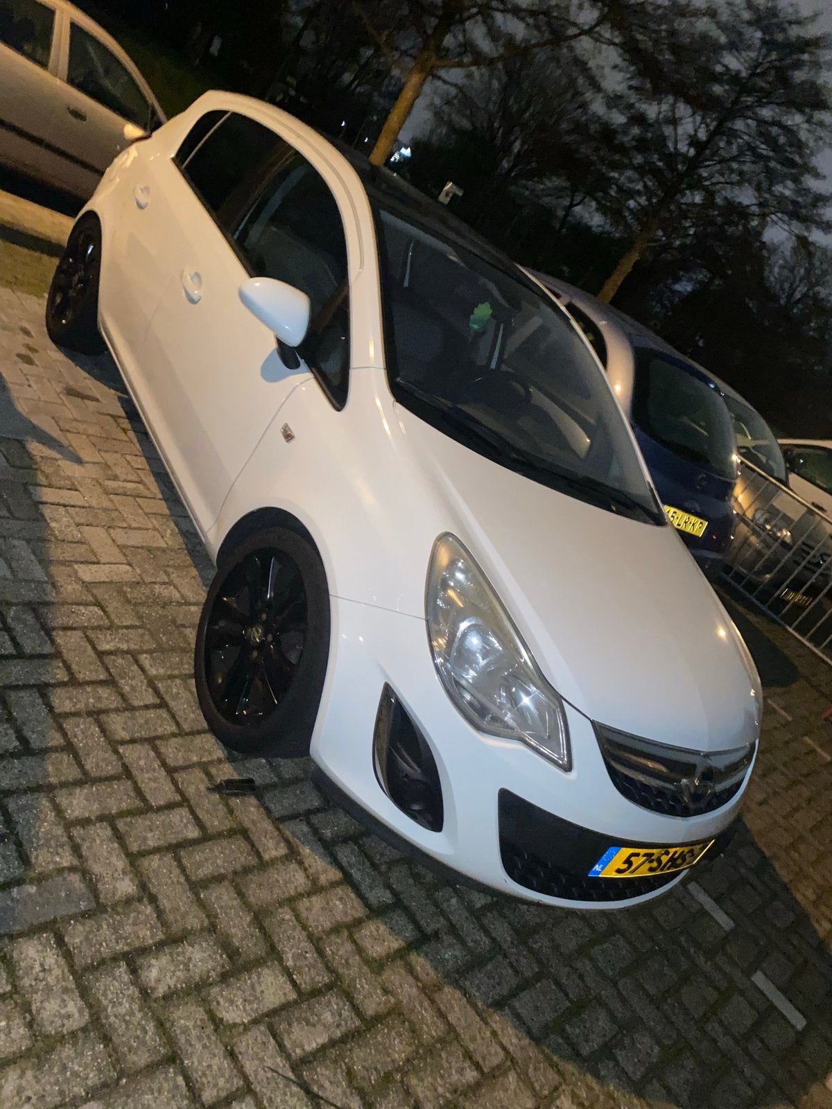Opel Corsa 1.2 16V 5D 2011, Auto's, Voorwielaandrijving, 1063 kg, 4 cilinders, 1229 cc