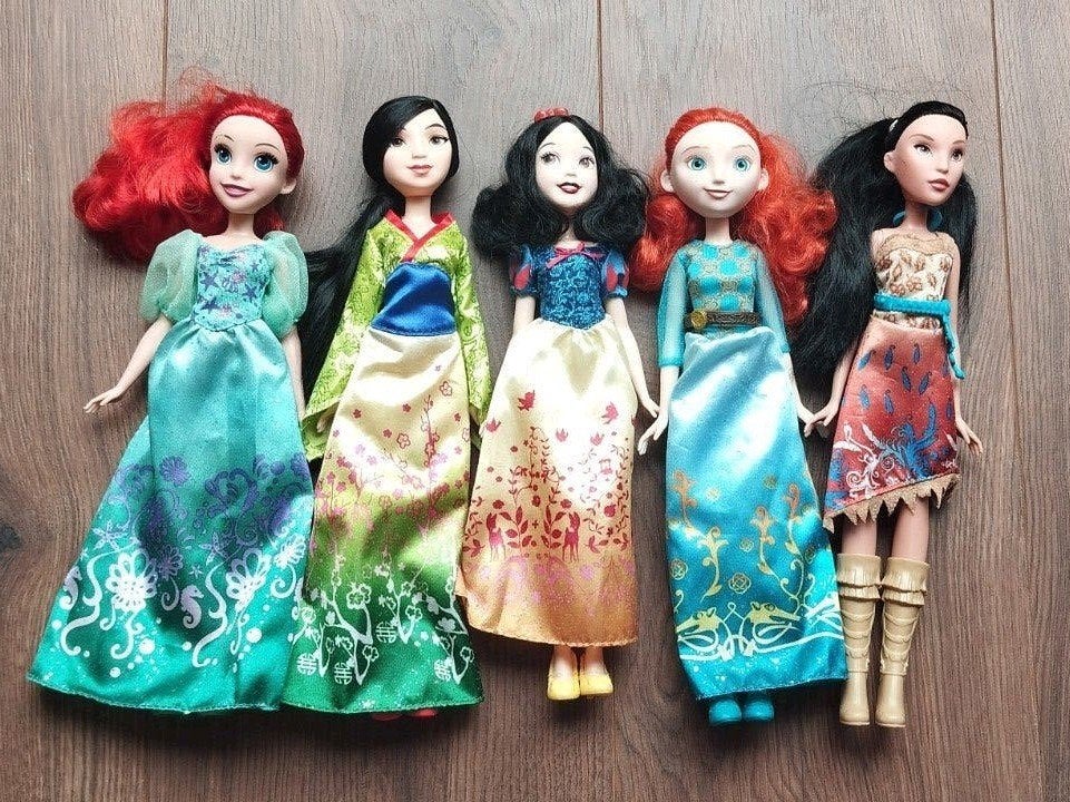 Disney poppen zgan, Ophalen of Verzenden, Zo goed als nieuw, Barbie