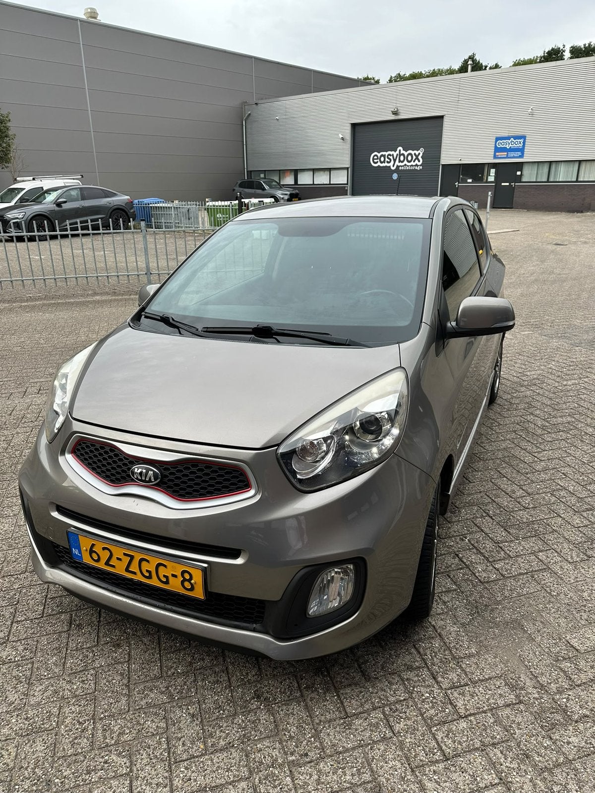 Kia Picanto 1.2 Cvvt 3-DRS 2012 Grijs. Keyless !!, Voorwielaandrijving, 4 cilinders, 400 kg, 23 km/l