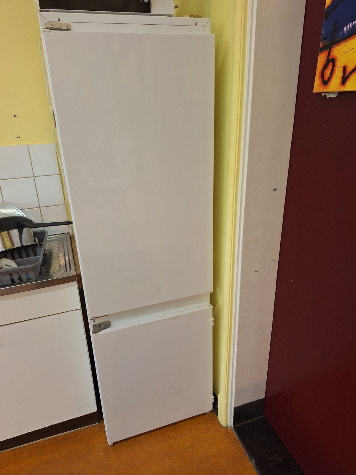 KOELKAST DEFFECT GRATIS  OP HALEN IN WIERINGERWERF, Witgoed en Apparatuur, Minder dan 75 liter, Ophalen of Verzenden, Zonder vriesvak