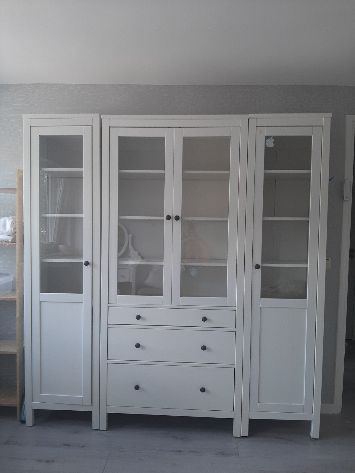 3 Hemnes kasten met glazen deuren en lades, Ophalen, Gebruikt, Met deur(en), Modern, Scandinavisch