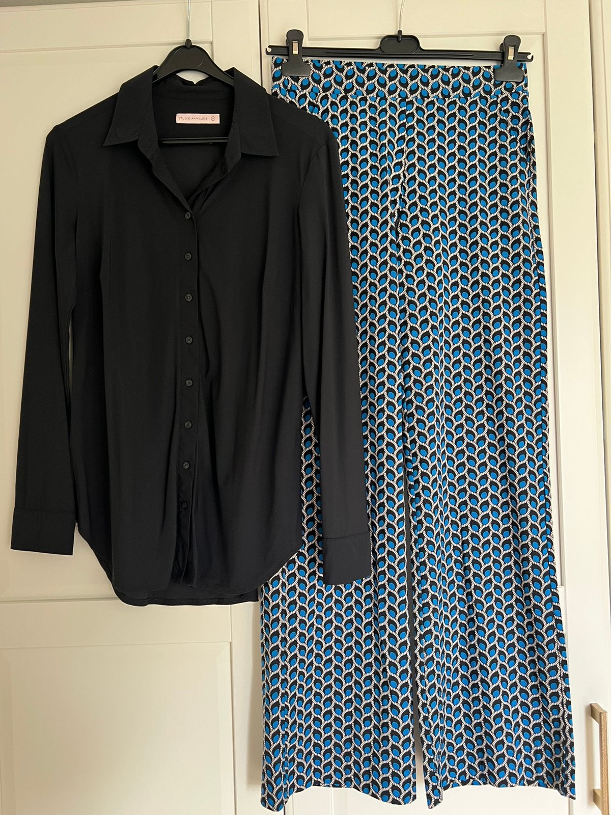 Studio anneloes set poppy blouse M & marilon bird broek S, Kleding | Dames, Blouses en Tunieken, Maat 38/40 (M), Zwart, Ophalen of Verzenden