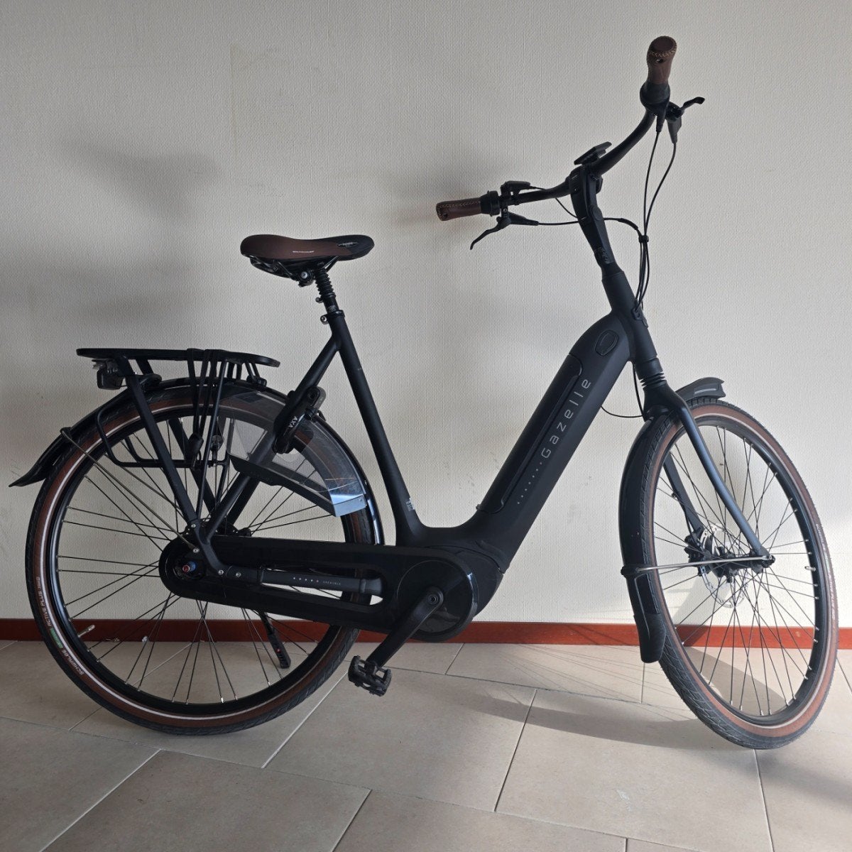 Gazelle Grenoble C8+ Dames Zwart 61cm, Ophalen, Gebruikt, -, -