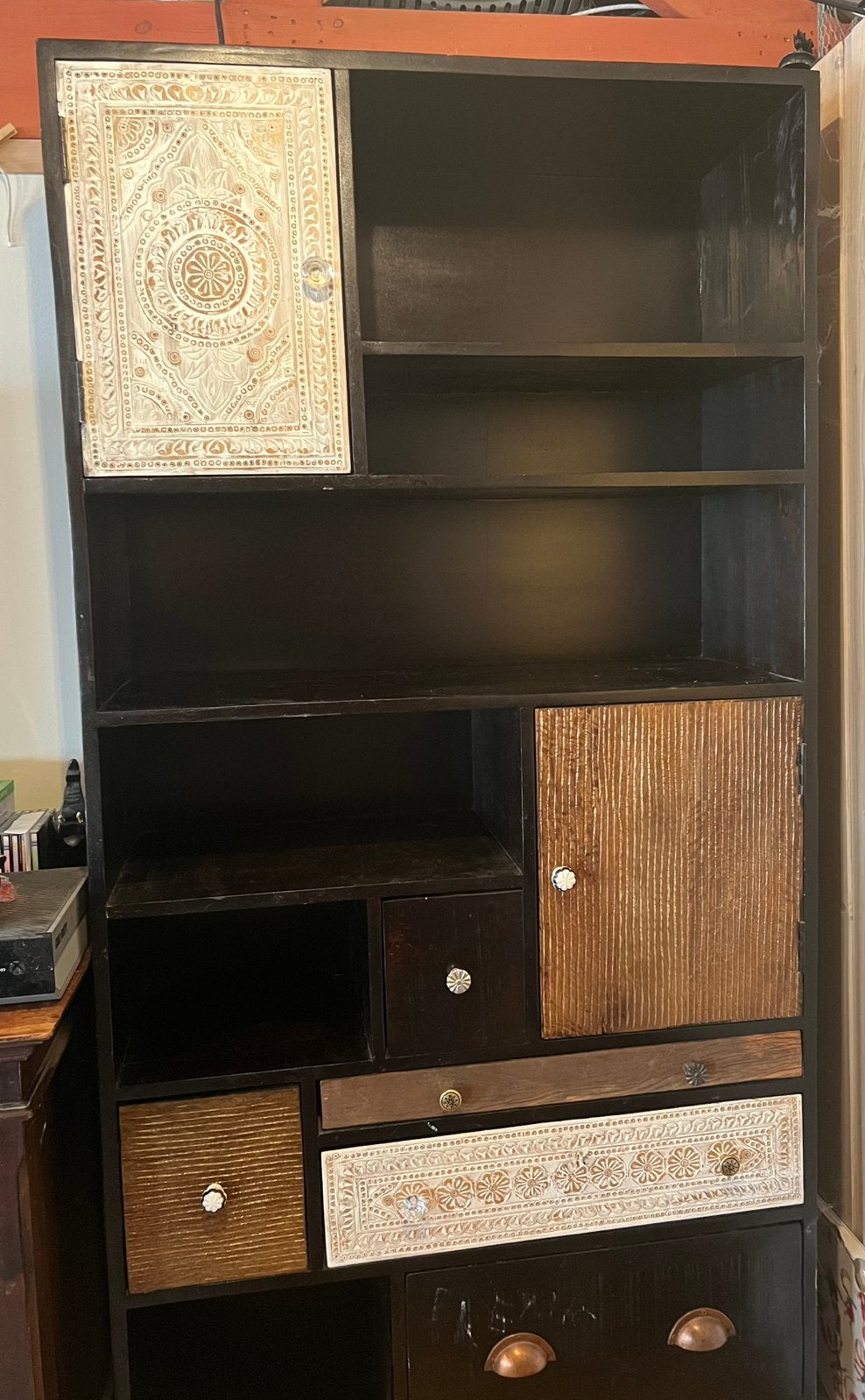 Kare desing kast mango hout, Huis en Inrichting, Ophalen, Gebruikt, Met deur(en), 50 tot 100 cm