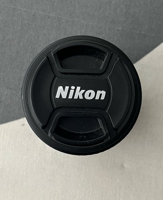 Nikon AF-S DX NIKKOR 18-55mm f/3.5-5.6G VR II lens, Audio, Tv en Foto, Fotografie | Lenzen en Objectieven, Nikon, Zo goed als nieuw