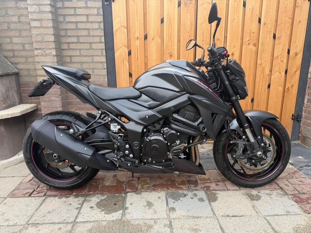 Suzuki GSX-S 750 Zeer nette naked bike (84KW/114PK), Motoren, Motoren | Suzuki, Particulier, Naked bike, meer dan 35 kW, 4 cilinders