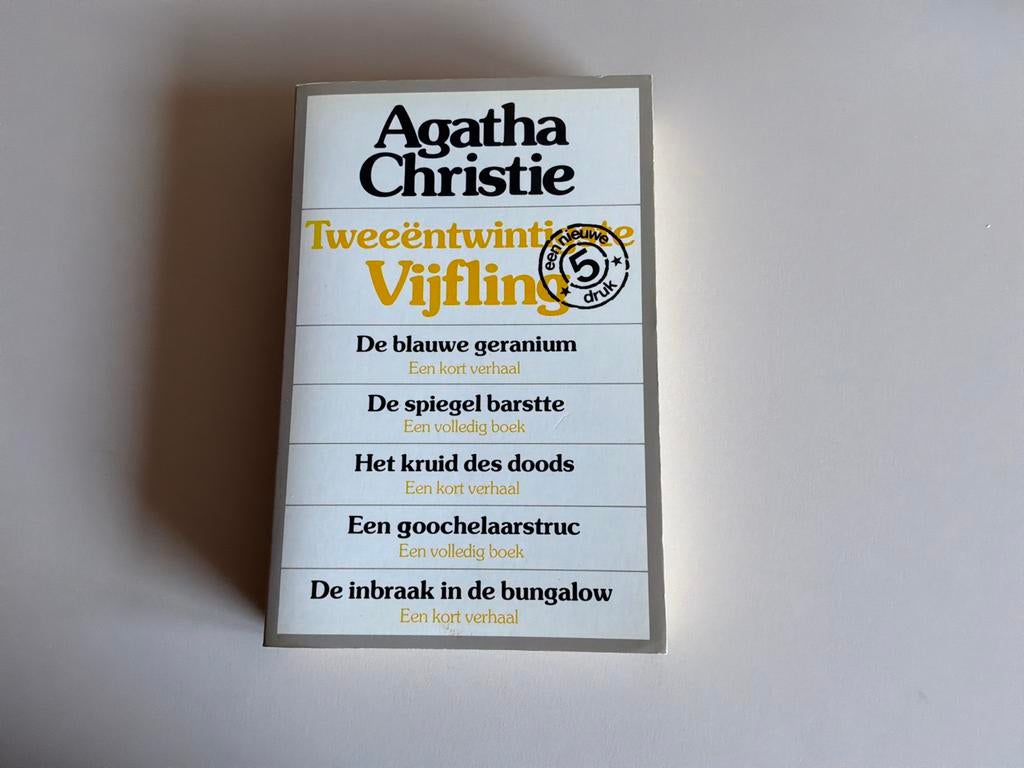 Agatha Christie: Tweeëntwintigste Vijfling (3e druk), Boeken, Ophalen of Verzenden, Zo goed als nieuw