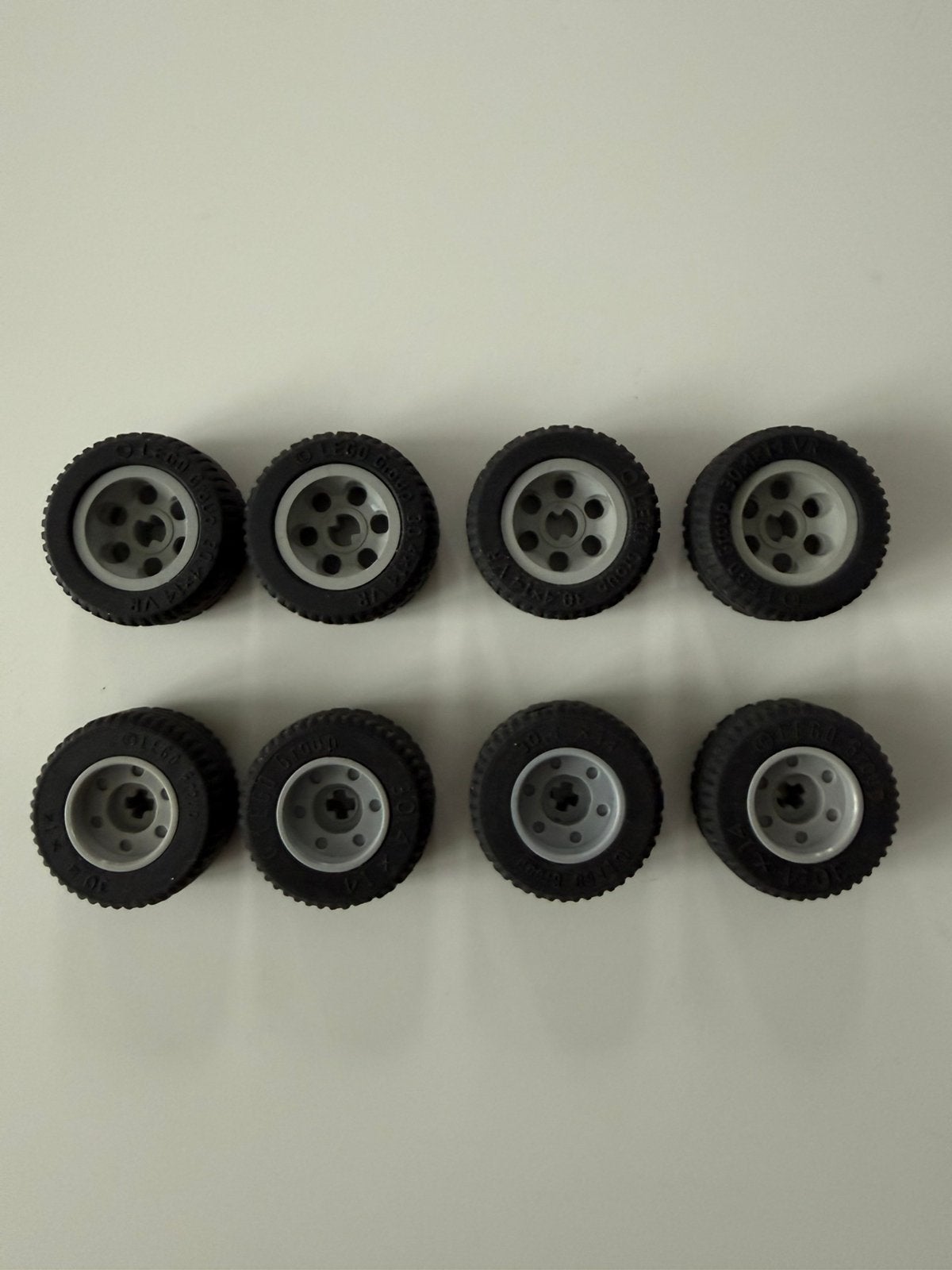 Lego race wielen grijs, Ophalen of Verzenden, Gebruikt