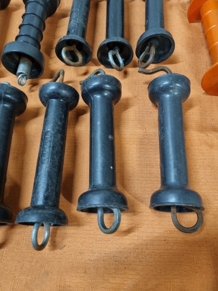 schrikdraad poortgreepen 11 stuks, 'T Olde Gre-j, Info@toldegrej.nl, Endepoelstraat 20f Didam