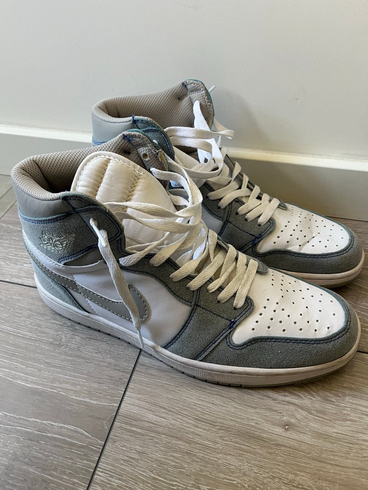 Nike Jordan 1 High - wit/blauw maat 45, Ophalen of Verzenden, Gedragen, Overige kleuren, Sneakers of Gympen