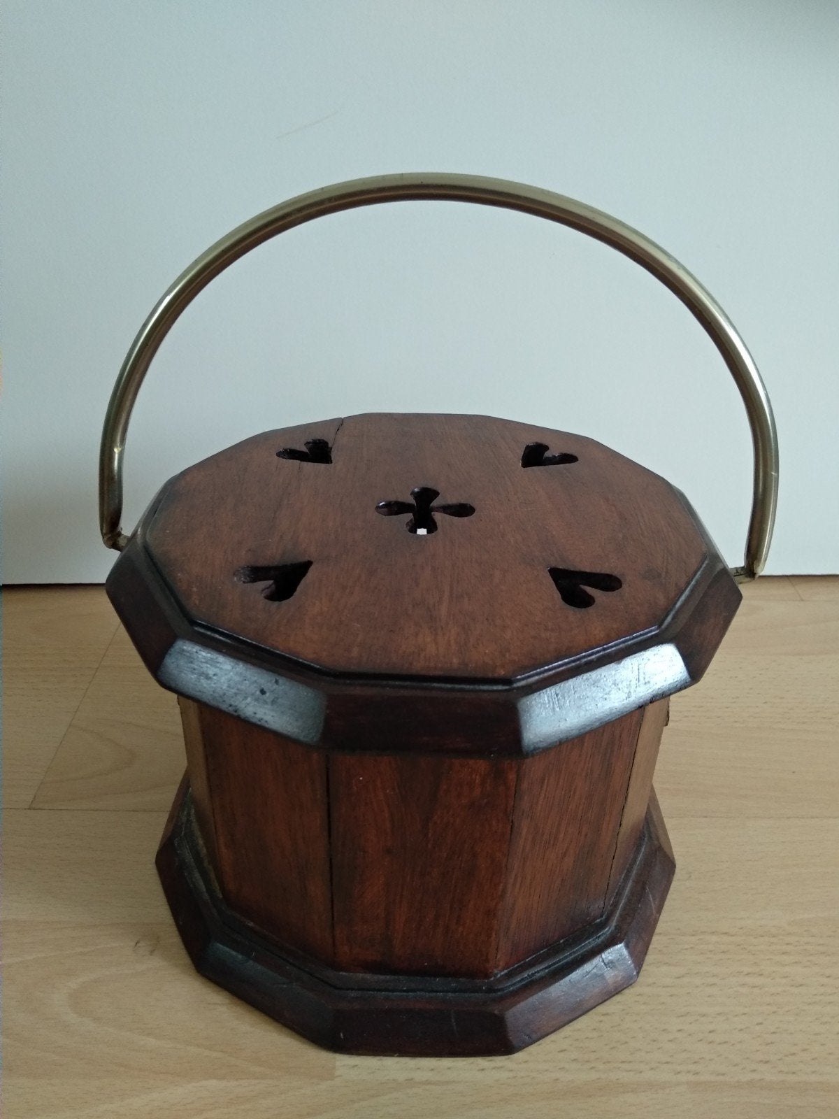 Vintage houten wierookbrander / voetenstoof +messing handvat, Ophalen of Verzenden