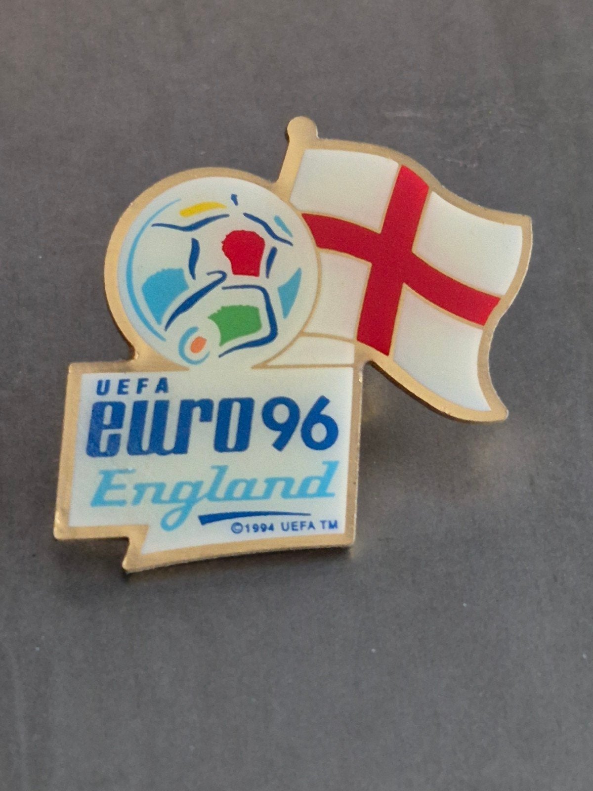 Pin UEFA Euro 96 Engeland, Verzamelen, Ophalen of Verzenden, Gebruikt, Sport, Speldje of Pin