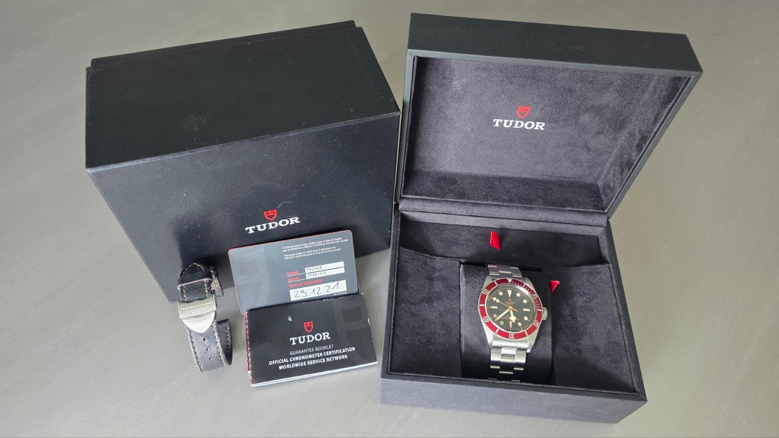 Tudor Black Bay 41 Burgundy 79230r Garantie Full Set, Ophalen of Verzenden, Zo goed als nieuw, Staal, Overige merken