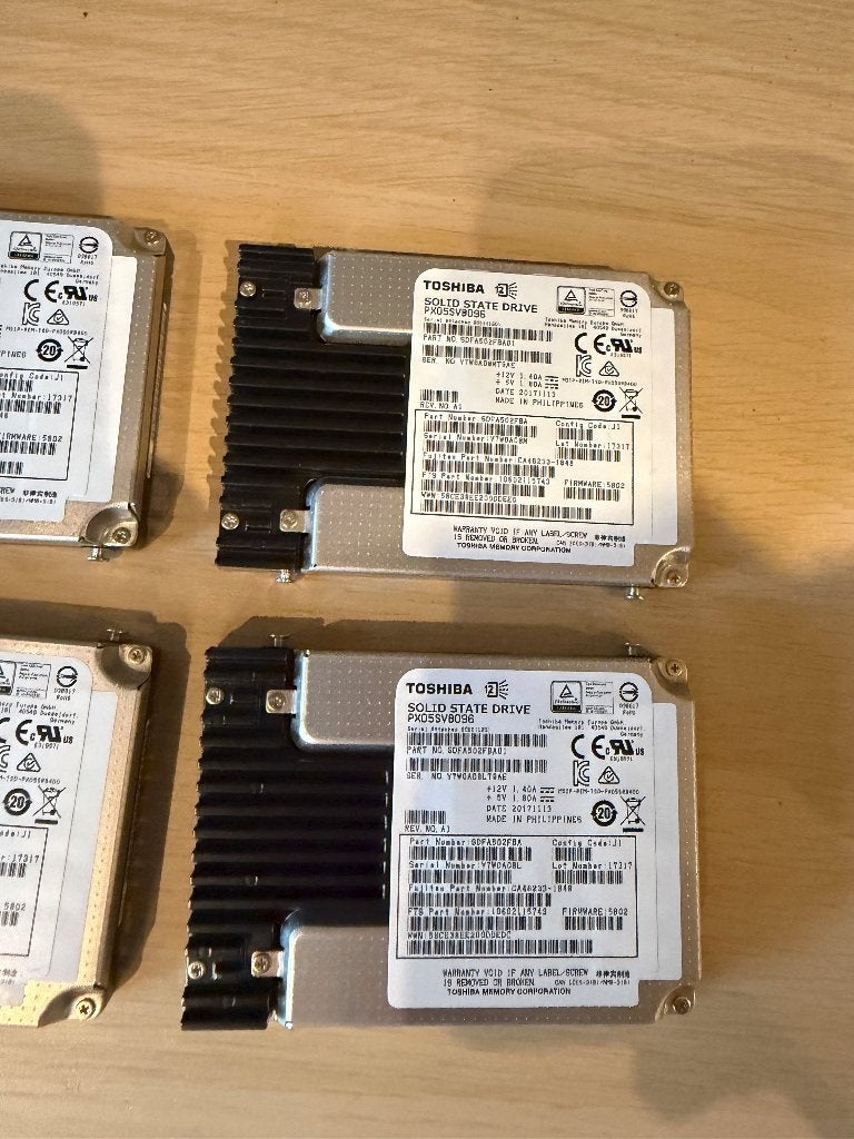 Toshiba PX05SVB096 960GB SAS ssd, Computers en Software, Harde schijven, Ophalen of Verzenden, Laptop, SAS