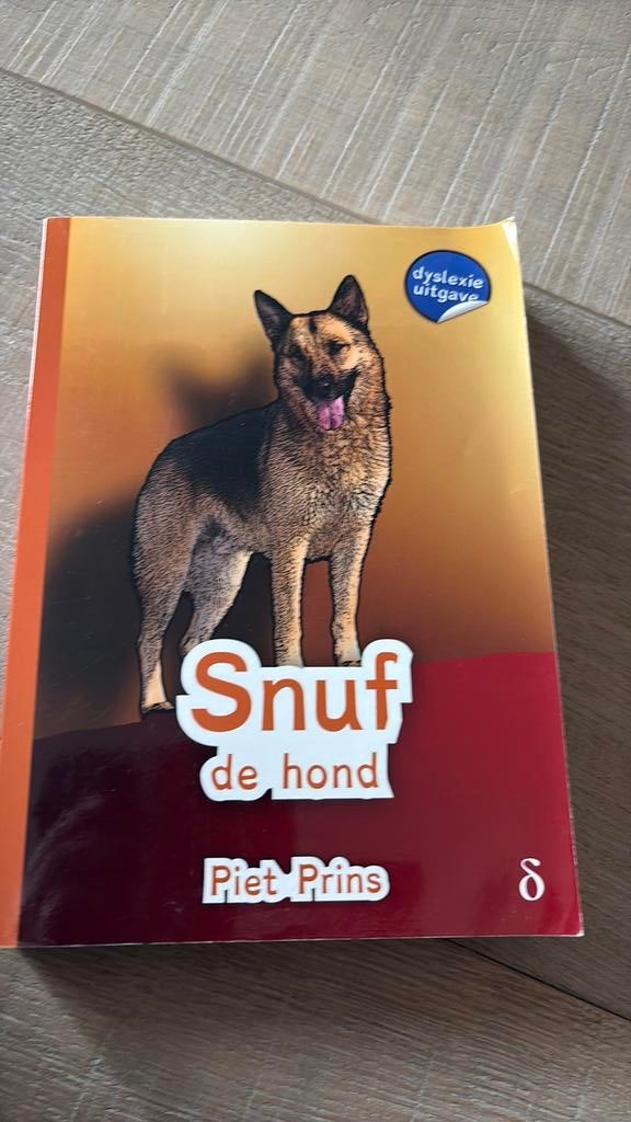 Piet Prins - Snuf de hond - dyslexie uitgave, Ophalen of Verzenden, Zo goed als nieuw, Piet Prins