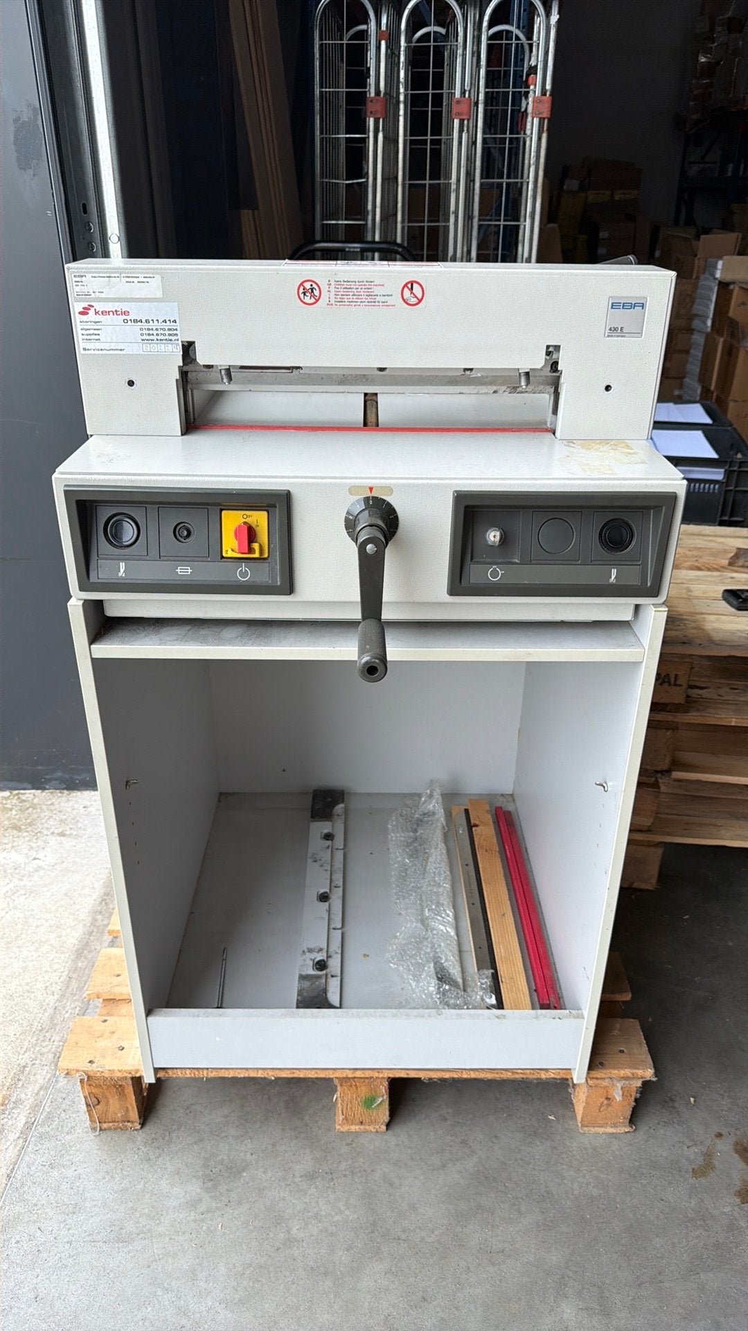 EBA 430E Elektrische Papiersnijder 42cm met 2 extra messen, Diversen, Papierwaren, Zo goed als nieuw, Ophalen