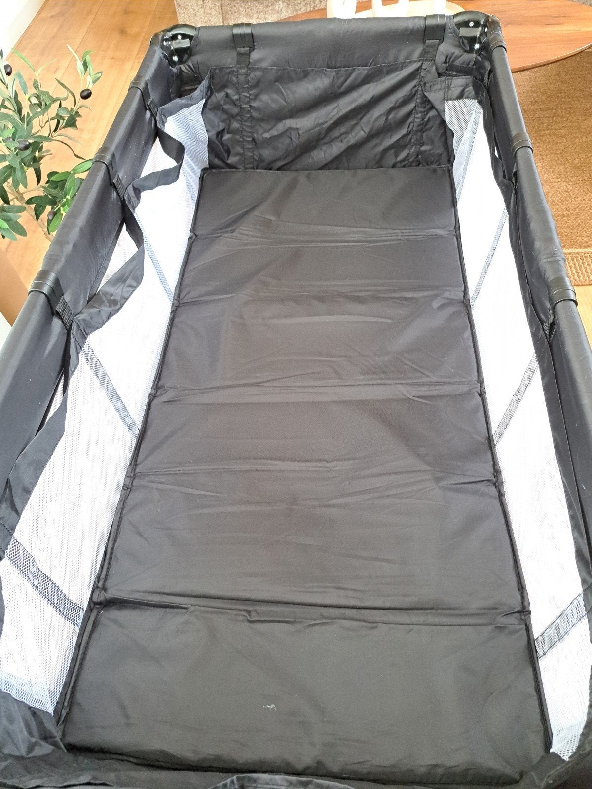 Ding Deluxe Campingbedje met Verhoger - Z.G.A.N., Kinderen en Baby's, Ophalen of Verzenden, Zo goed als nieuw, Reisbedje