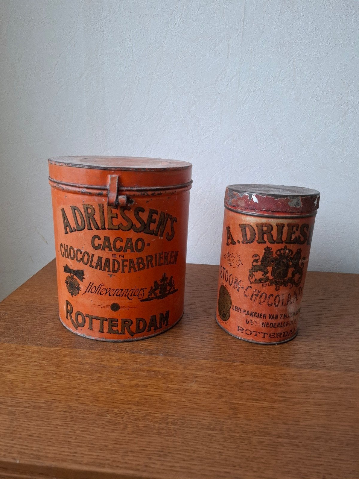 Antieke Adriaan Driessen Cacao en Chocolade Blikken, Antiek en Kunst, Ophalen