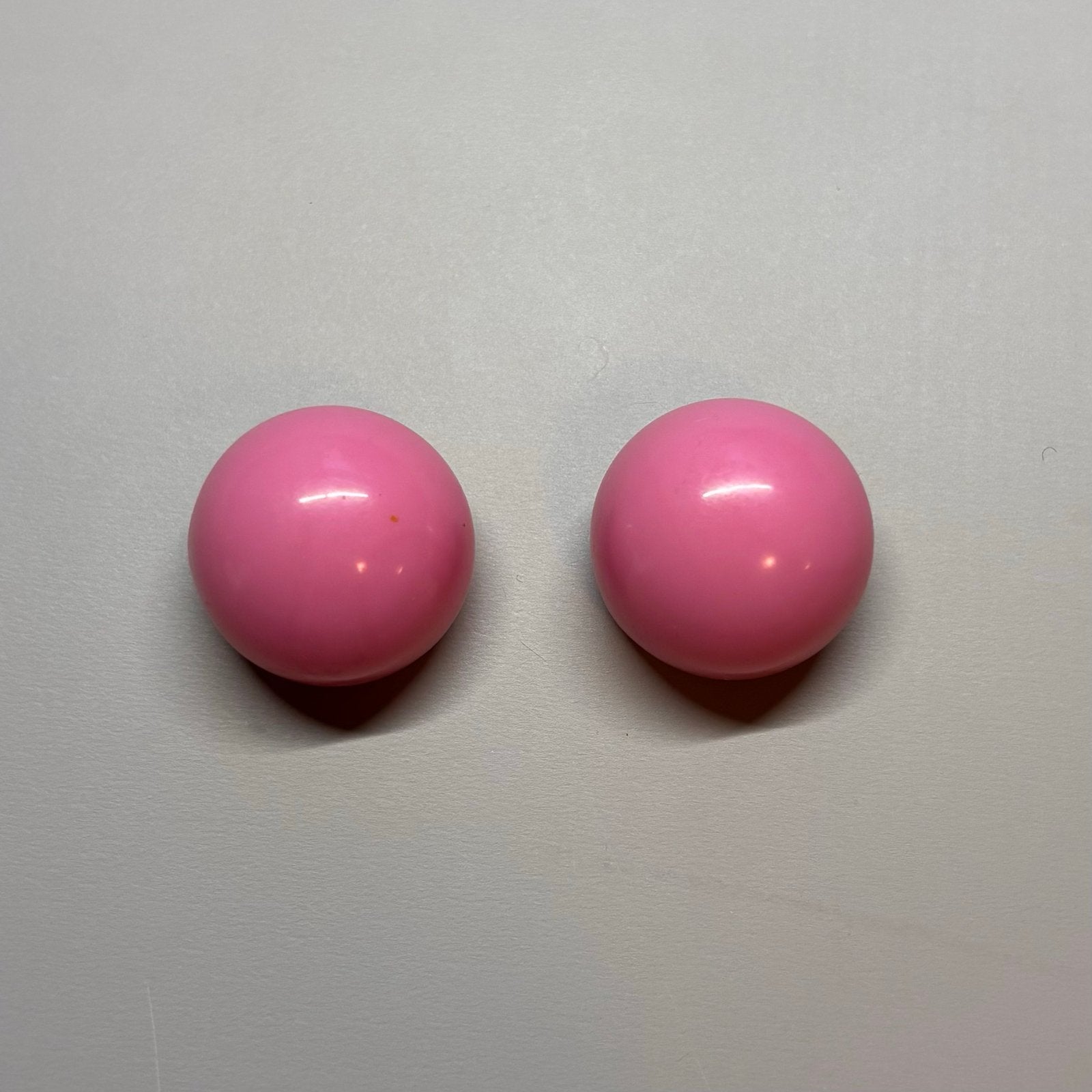 Vintage West Germany Mod clip oorbellen bubblegum roze j’60, Sieraden, Tassen en Uiterlijk, Oorbellen, Overige materialen, Gebruikt