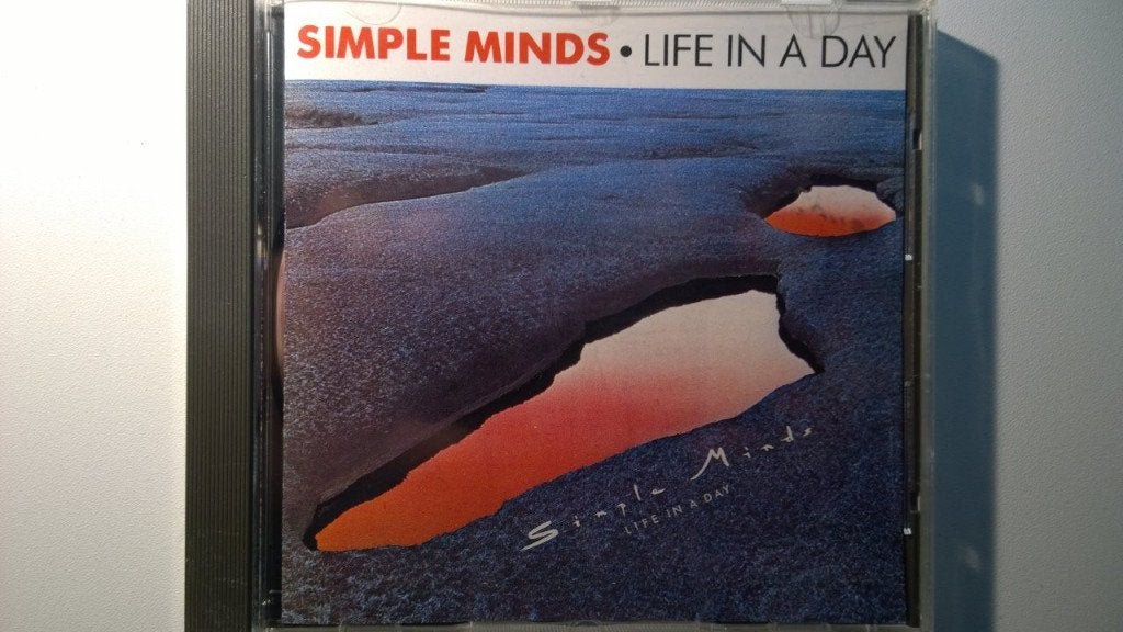 Simple Minds - Life In A Day, Ophalen of Verzenden, Zo goed als nieuw