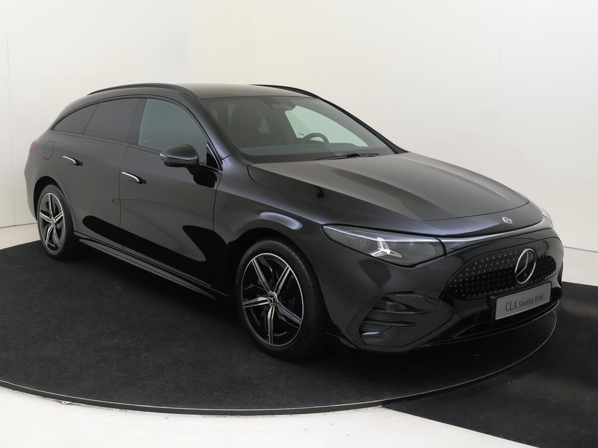 Mercedes-Benz CLA-klasse Shooting Brake 250+ Business Soluti, Auto's, Automaat, CLA, Achterwielaandrijving, Zwart