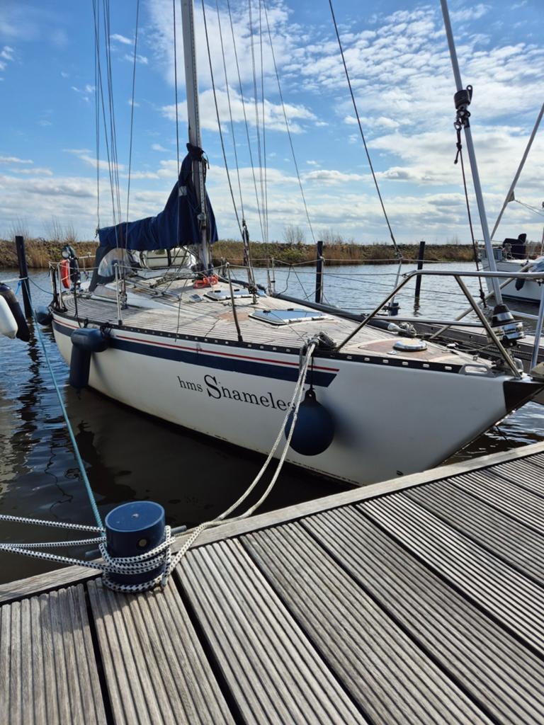 Zeiljacht 'HMS Shameless' - Klaar voor avontuur, Watersport en Boten, Kajuitzeilboten en Zeiljachten, Ophalen of Verzenden, Diesel