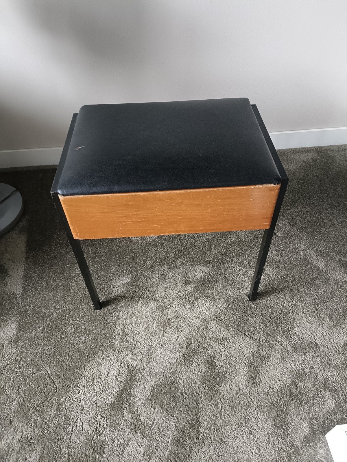 Vintage Naaimandje / Krukje met Opbergruimte, Ophalen, Gebruikt, Zwart, Vintage