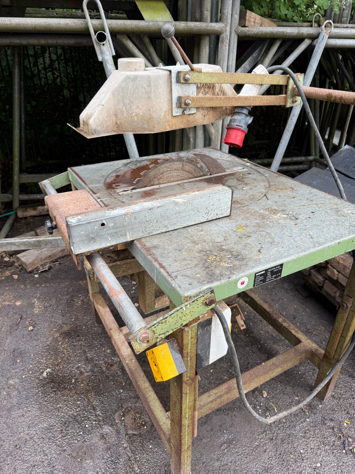 Bouw cirkelzaag 380v, Ophalen, Gebruikt, Cirkelzaag, 70 mm of meer