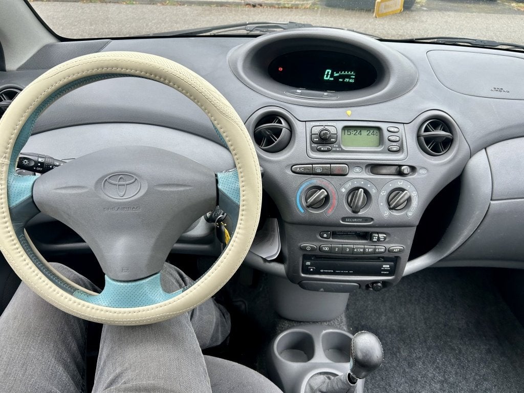 Toyota Yaris 1.3-16V VVT-i - Nwe Apk - Airco (bj 2001), foto 9