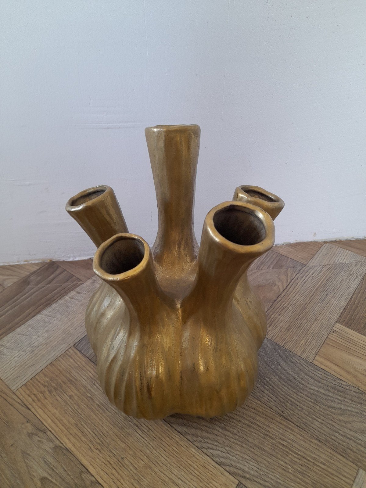 Grote goudkleurige Daan Kromhout Aglio tulpenvaas, Huis en Inrichting, Ophalen, Zo goed als nieuw, Goud