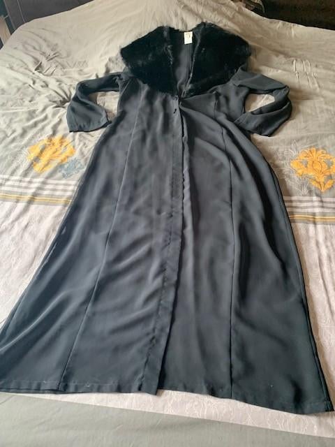Voile zwarte dames jas met imitatiebont kraag, Kleding | Dames, Ophalen, Zwart, Maat 42/44 (L), Gedragen