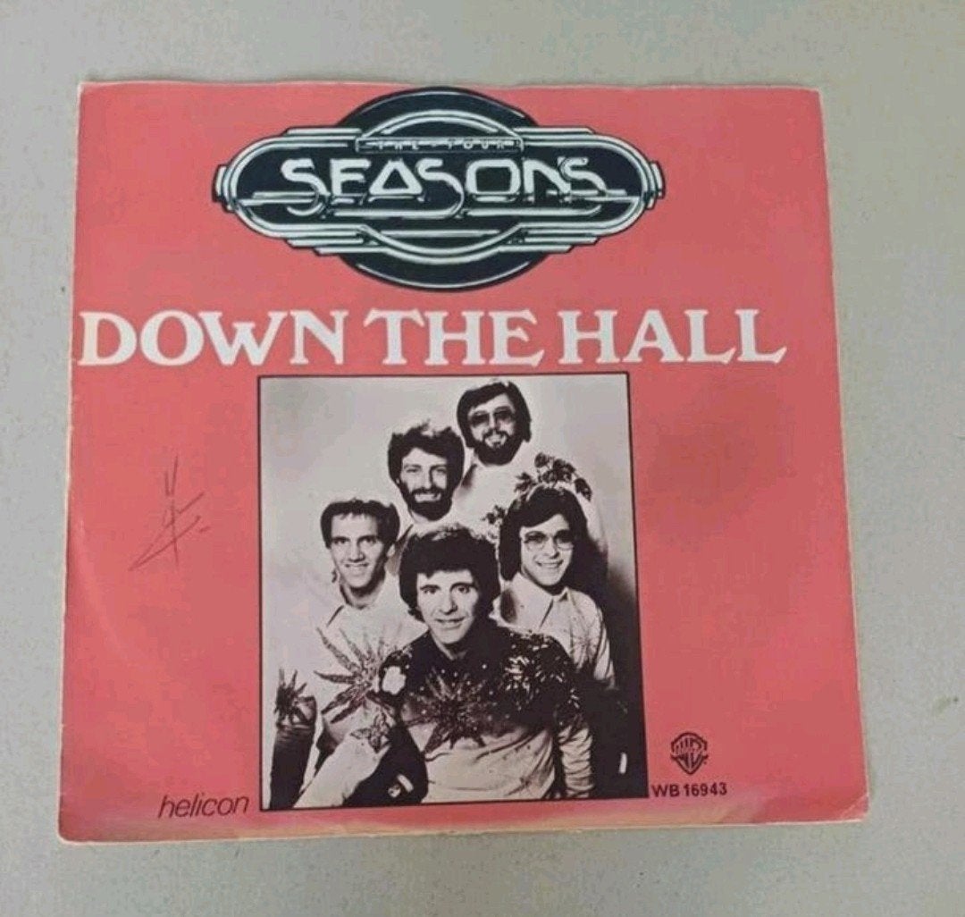 The Four Seasons - Down The Hall, Gebruikt, 7 inch, Ophalen of Verzenden, Pop