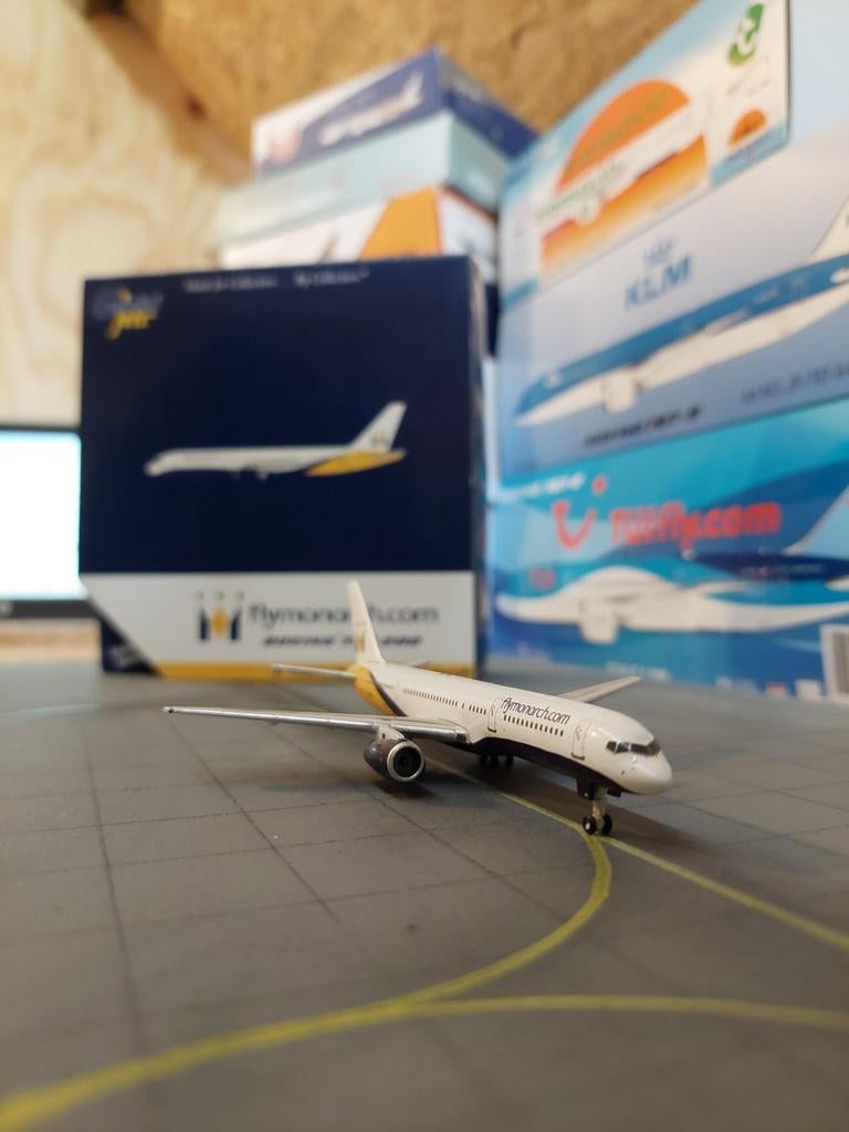 Boeing 757-200 Flymonarch Geminijets, Ophalen of Verzenden, Schaalmodel