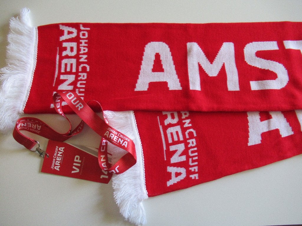 Arena Johan Cruyf sjaal, Ophalen, Zo goed als nieuw, Ajax, Vaantje of Sjaal