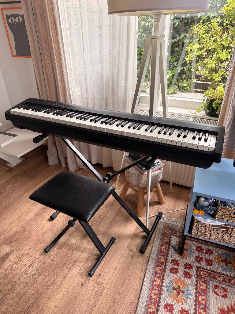 Roland FP-30 digitale piano zwart, Muziek en Instrumenten, Piano's, Ophalen, Gebruikt, Zwart, Piano