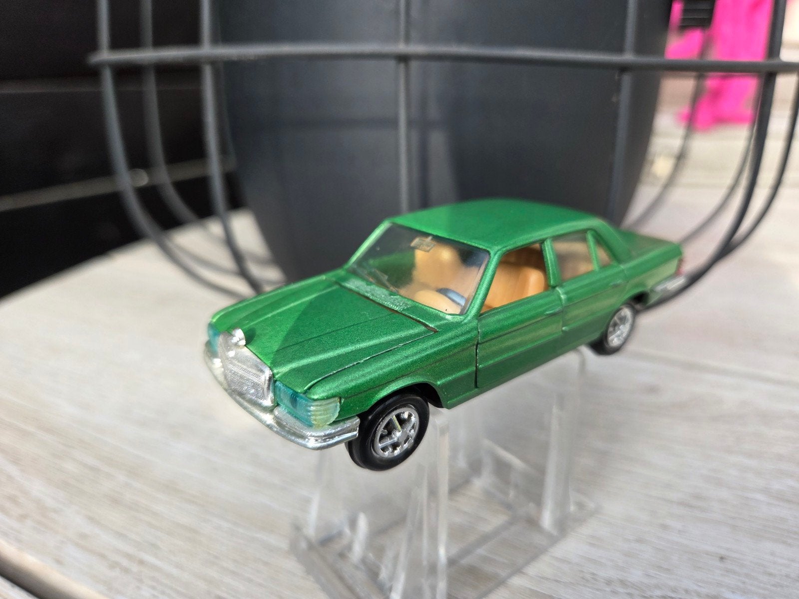 Gama Mercedes Benz 350 SE 1:43, Auto, ., Ophalen of Verzenden, Zo goed als nieuw