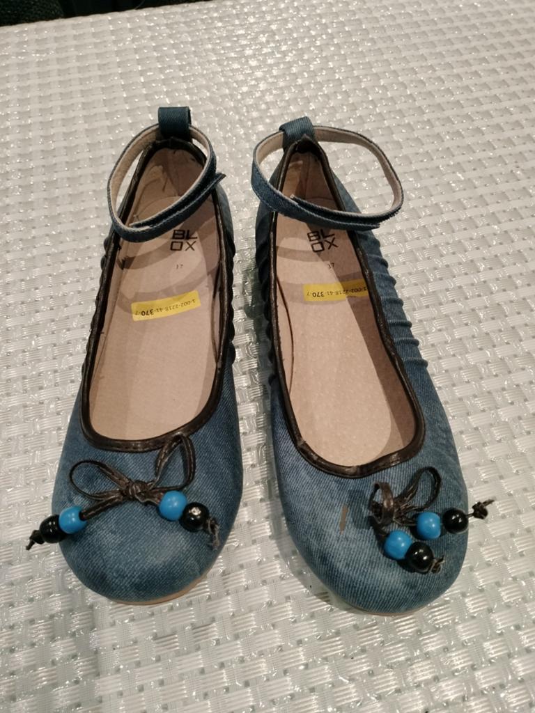 Leuke ballerina's met kleine beschadiging, maat 37, Kleding | Dames, Schoenen, BLOX, Blauw, Gedragen, Ballerina's