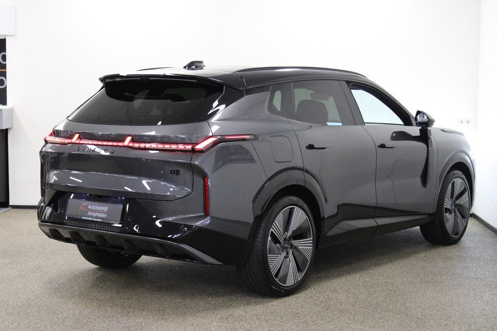 Lynk & Co 08 1.5 More (bj 2025, automaat), Auto's, Lynk & Co, Leder en Stof, Bedrijf, Nieuw, Adaptive Cruise Control