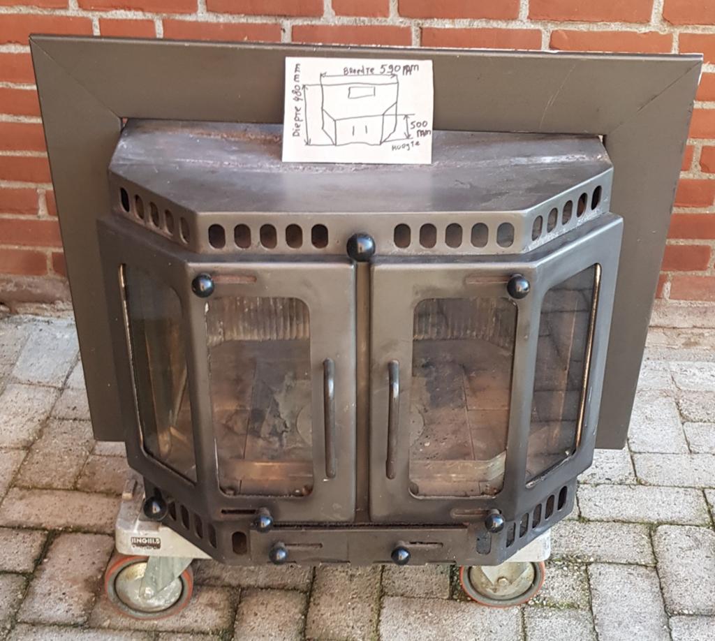 Gebruikte Houthaard Inzethaard met Dubbele Deuren, Ophalen of Verzenden