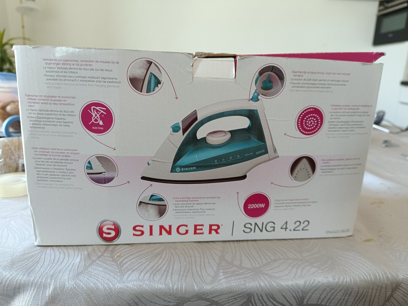 Singer Strijkijzer SNG 4.22 - 2200W Stoomstrijkijzer, Ophalen, Zo goed als nieuw, Strijkijzer met snoer