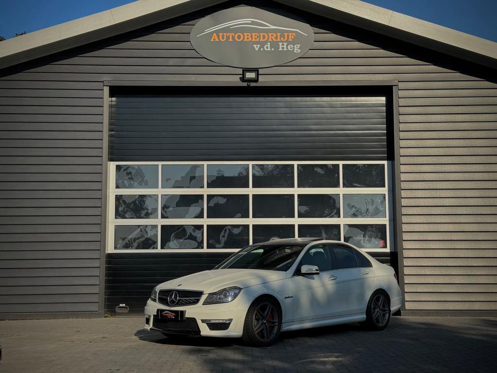Mercedes-Benz C-klasse AMG C63 facelift 99dznd km! Wit | Zee, Automaat, Euro 5, Achterwielaandrijving, Wit
