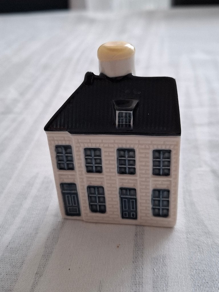 KLM huisje 106, Ophalen of Verzenden, Nieuw, 81 t/m 91, Gevuld