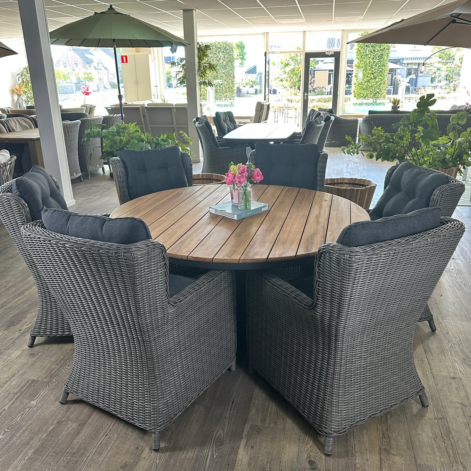 Luxe Ronde Teak Tuinset – 6 Stoelen — ZGAN - TWV €2800,-, Tuin en Terras, Eettafel, ., Teakhout, Zo goed als nieuw