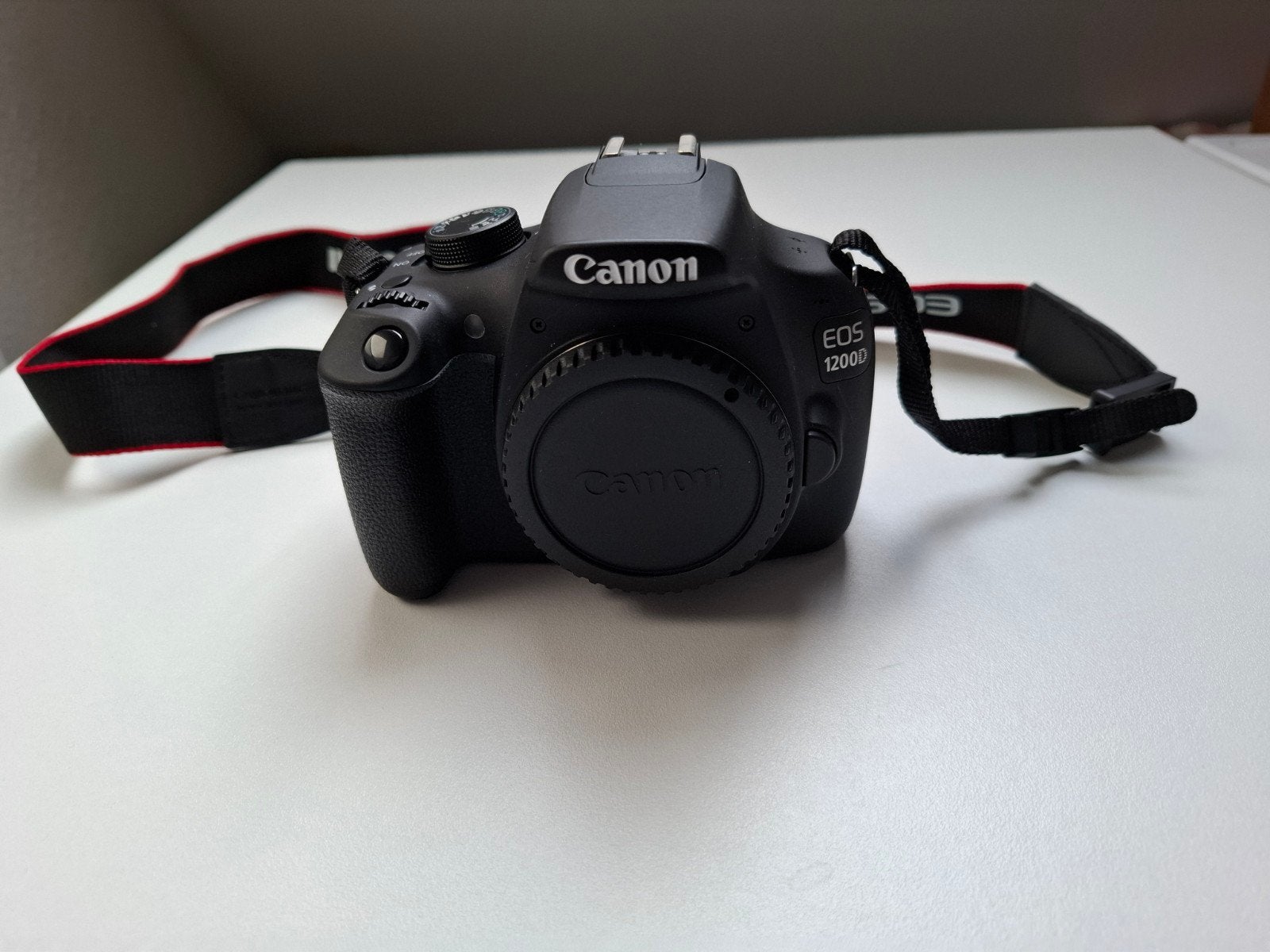 Canon EOS 1200D EF-S , Tamron 18-200mm F/3.5 - 6.3 DiII VC, Spiegelreflex, Canon, Nieuw, Ophalen of Verzenden