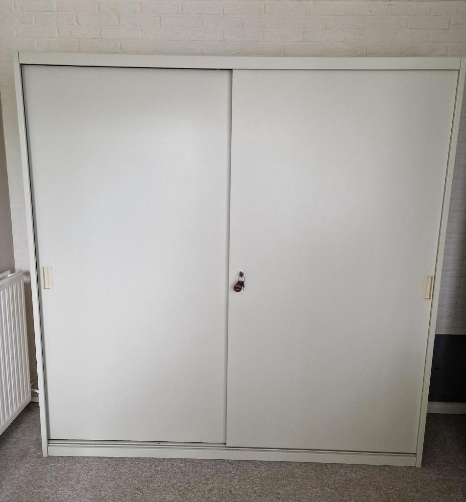 Archiefkast schuifdeuren, Ophalen, Gebruikt, 150 tot 200 cm, Met slot