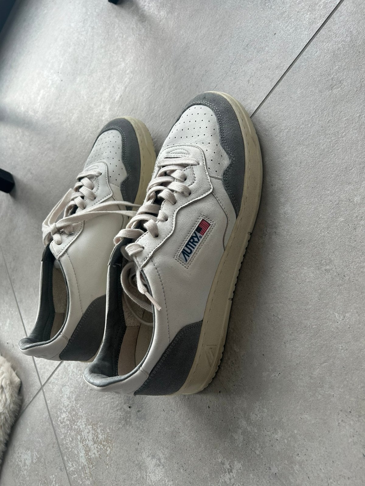 Autry sneakers maat 46, Overige kleuren, Nieuw, Ophalen of Verzenden, Sneakers of Gympen
