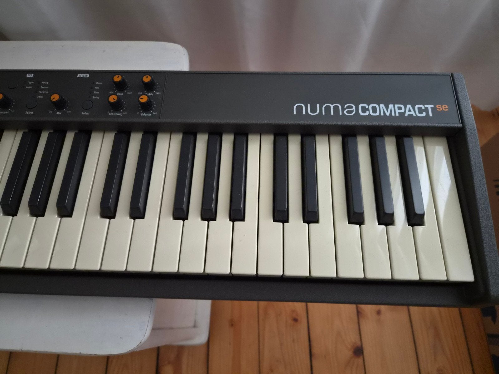Foto 3 van Studiologic Numa Compact SE - Stage Piano met 88 toetsen