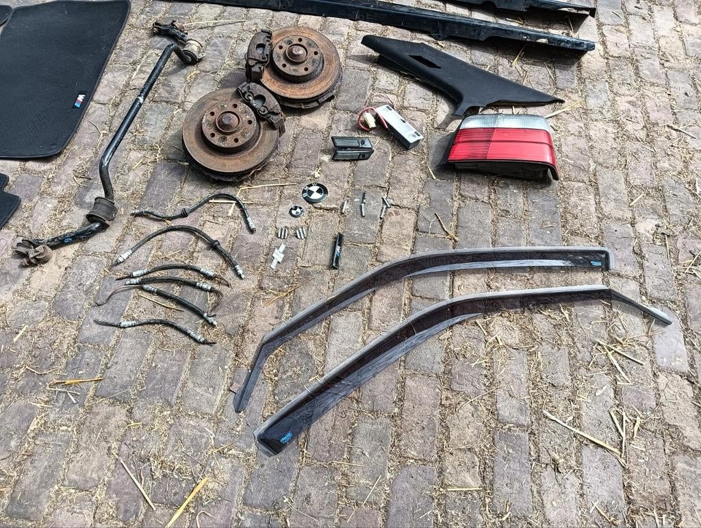 Partij Bmw e36 sedan  onderdelen, Auto-onderdelen, Ophalen, BMW