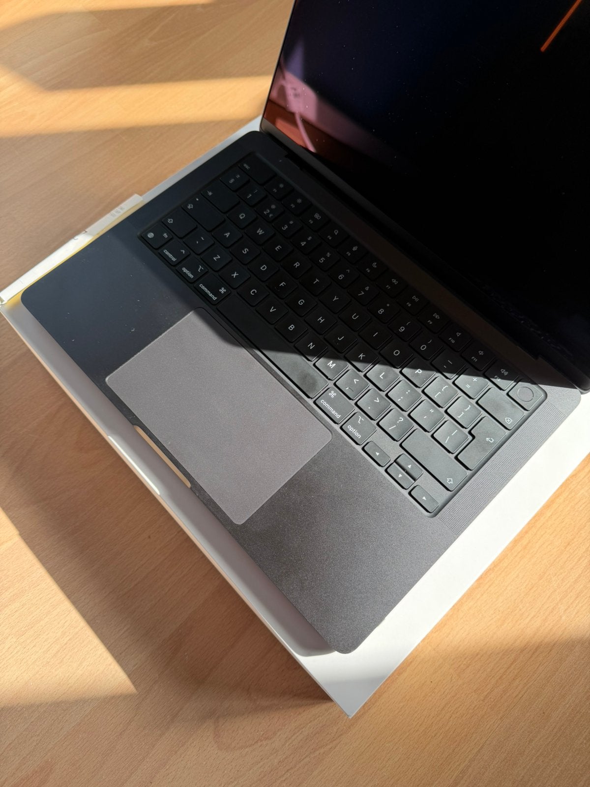 Foto 4 van MacBook Pro 14” | M4 Pro | 24GB 512GB | Spacezwart 2024